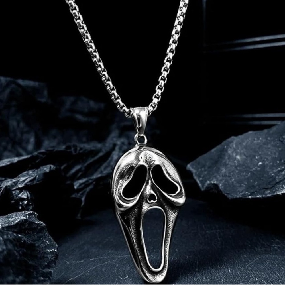 Silver Scream Mask Pendant Necklace ghostface